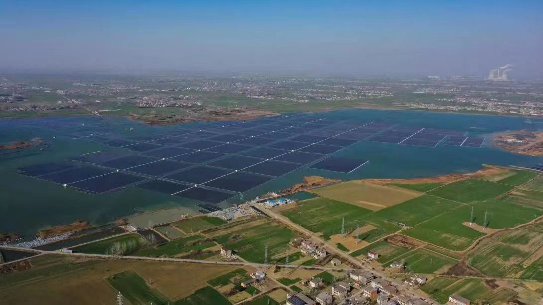 Three Gorges new energy Southern Wind-Solar-Storage Base of Fuyang (Ancient City) 250MWp floating photovoltaic power station